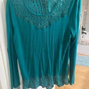 Teal long sleeve cute top